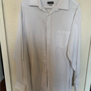 Van Heusen White Long-Sleeved Dress Shirt